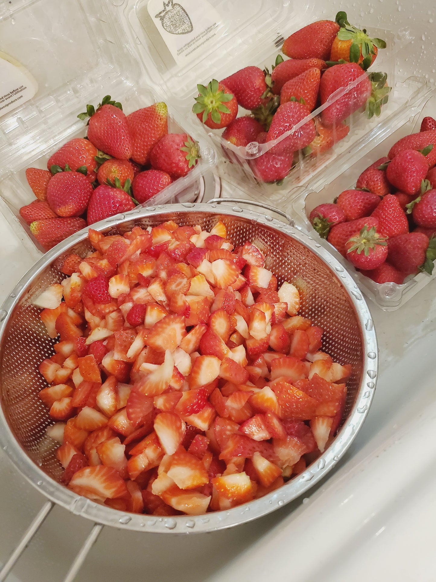 Strawberry Morning (8oz)